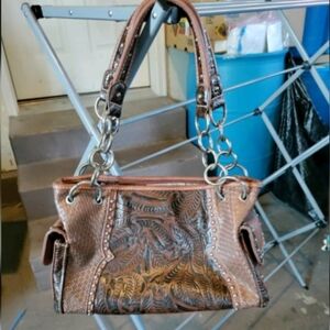 Pre-owned Medium Size Women's Montana West Brown Tooled Leather Shoulder Bag